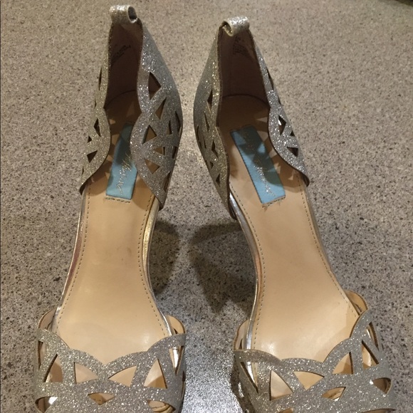 Blue By Betsey Johnson Sparkly Heels - Picture 2 of 4
